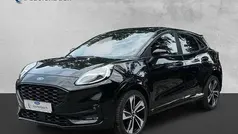 Obsidianschwarz metallic Gebraucht 2022 Ford Puma ST-Line X Limousine | 20.400 € (Fairer Preis)