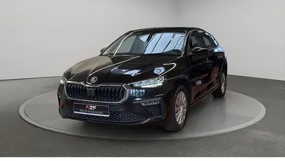 Gebraucht Skoda Scala Essence 116 PS (85 kW) 2024 Schwarz Kleinwagen