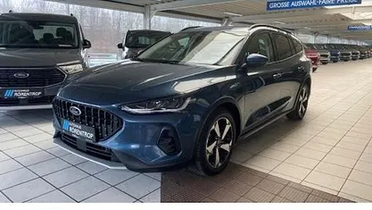Usata Ford Focus Active 116 CV (85 kW) 2024 Blu Station wagon