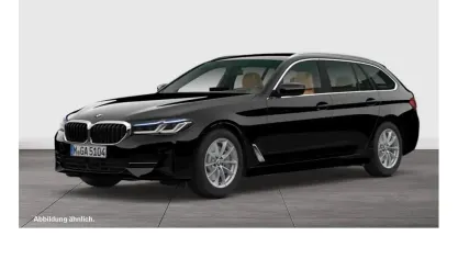 Gebraucht BMW 520 Sport Line 190 PS (139 kW) 2023 Schwarz Kombi