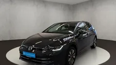 Uranograu Gebraucht 2024 VW Golf VIII Life Limousine | 29.600 € (Fairer Preis)