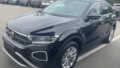 Gebraucht 2025 VW T-Roc Life SUV | 28.445 € (Superpreis)