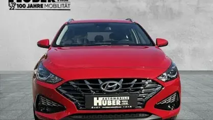 Gebraucht Hyundai i30 Select 120 PS (88 kW) 2023 Rot Kombi