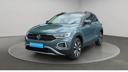 Second-hand VW T-Roc Goal 150 CP (110 kW) 2025 Albastru SUV