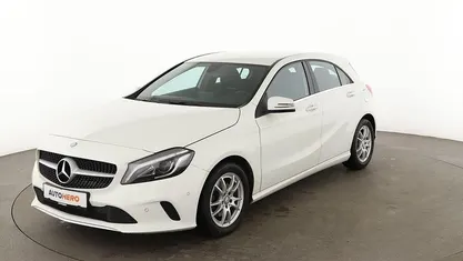 Gebraucht Mercedes A160 Urban 102 PS (75 kW) 2016 Weiß Limousine