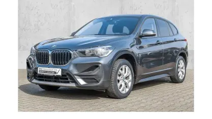 Używany BMW X1 Advantage 136 KM (100 kW) 2021 Szary SUV