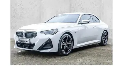 Gebraucht BMW 220 M Sport 184 PS (135 kW) 2025 Weiß Coupé