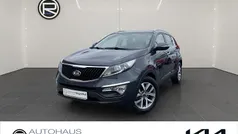 Gebraucht 2016 Kia Sportage DREAM-TEAM Edition SUV | 13.980 € (Fairer Preis)