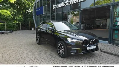 Schwarz metallic Gebraucht 2023 Volvo XC60 Core SUV | 38.850 € (Guter Preis)