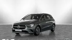Metalliclack mountaingrau Gebraucht 2024 Mercedes B200 Progressive Van / Kleinbus | 32.970 € (Fairer Preis)