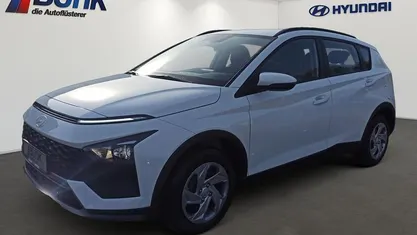 Neu Hyundai Bayon Select 101 PS (74 kW) 2025 Atlas white SUV