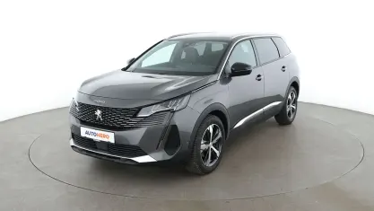 Gebraucht Peugeot 5008 Allure 131 PS (96 kW) 2022 Grau SUV