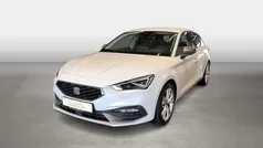 Glacial weiss Gebraucht 2024 Seat Leon FR-Line Limousine | 27.840 € (Fairer Preis)