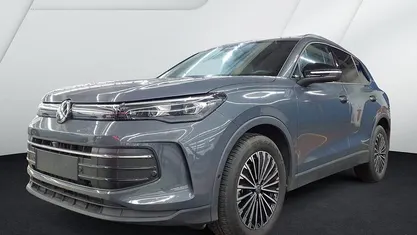 Gebraucht VW Tiguan Life 150 PS (110 kW) 2025 SUV