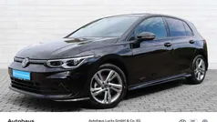 Grenadillschwarz metallic Gebraucht 2024 VW Golf VIII R-line Limousine | 29.967 € (Fairer Preis)