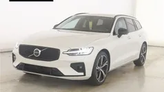 Gebraucht 2024 Volvo V60 Plus Kombi | 37.880 € (Fairer Preis)