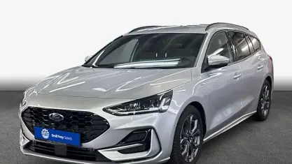Gebraucht Ford Focus ST-Line X 155 PS (114 kW) 2025 Moondust silver (metallic) Kombi