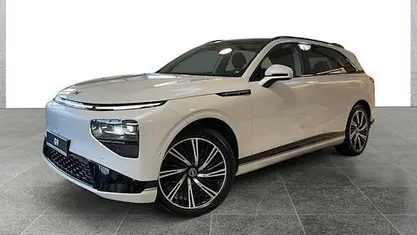 Weiß Gebraucht 2025 XPENG G9 AWD Performance SUV | 57.899 € (Superpreis)