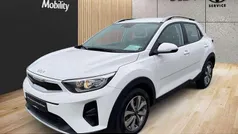 Gebraucht 2024 Kia Stonic Vision SUV | 19.490 € (Guter Preis)