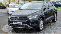 Schwarz Gebraucht 2025 VW T-Roc Life SUV | 29.785 € (Guter Preis)