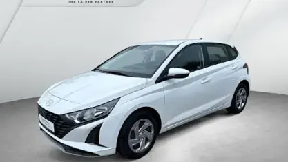 Usata Hyundai i20 Select 79 CV (58 kW) 2025 Bianco Utilitaria