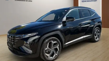 Second-hand Hyundai Tucson Trend 265 CP (194 kW) 2023 Negru SUV