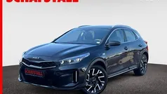 Schwarz ((1k) zilinaschwarz met.) Gebraucht 2024 Kia XCeed Comfort SUV | 23.639 € (Superpreis)
