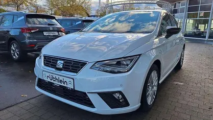 "nevada" weiss Gebraucht 2025 Seat Ibiza FR Kleinwagen | 21.990 € (Fairer Preis)