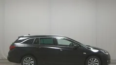 Schwarz Gebraucht 2020 Opel Astra Elegance Kombi | 6.490 €