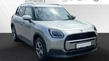 Gebraucht Mini Countryman 170 PS (125 kW) 2025 Melting silver SUV