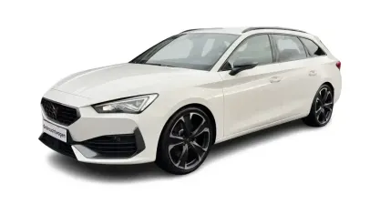 Używany Cupra Leon VZ 245 KM (180 kW) 2023 Biały SUV