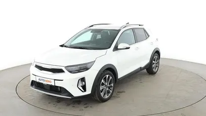 Gebraucht Kia Stonic Platinum Edition 120 PS (88 kW) 2022 Weiß SUV