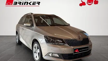 Gebraucht Skoda Fabia Joy 90 PS (66 kW) 2016 Cappuccinobeige metallic Kombi