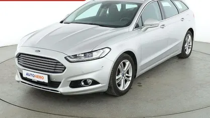 Gebraucht Ford Mondeo Titanium 180 PS (132 kW) 2015 Grau Kombi