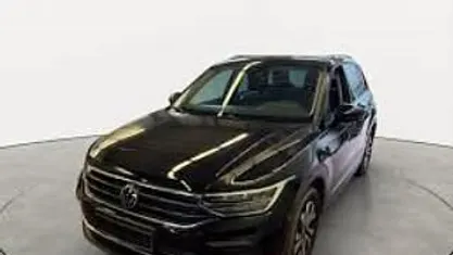 Gebraucht VW Tiguan Active 150 PS (110 kW) 2023 SUV