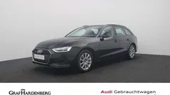 Brillantschwarz Gebraucht 2023 Audi A4 Kombi | 30.980 € (Guter Preis)