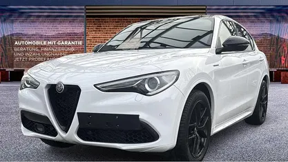 Weiß Gebraucht 2021 Alfa Romeo Stelvio Veloce SUV | 32.990 € (Fairer Preis)