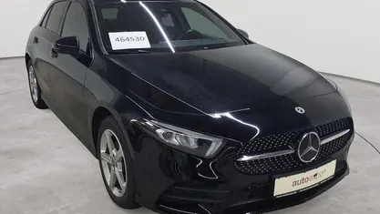 Nachtschwarz Gebraucht 2022 Mercedes A250 AMG line Limousine | 21.990 € (Superpreis)