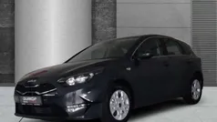 (h8g) pentametal met. Neu 2024 Kia Ceed Comfort Kleinwagen | 23.990 € (Fairer Preis)