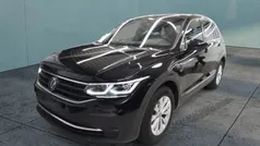Schwarz Gebraucht 2024 VW Tiguan Move SUV | 37.156 € (Fairer Preis)