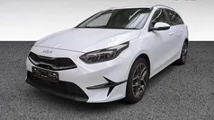 Casa white s Gebraucht 2024 Kia Ceed Sportswagon Spirit Kombi | 23.980 € (Superpreis)