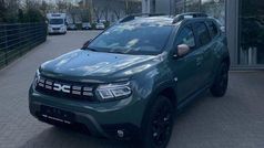 Grau Gebraucht 2024 Dacia Duster Extreme SUV | 22.980 € (Fairer Preis)