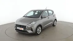 Grau Gebraucht 2023 Hyundai i10 Trend Kleinwagen | 16.310 € (Fairer Preis)
