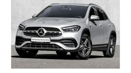 Gebraucht Mercedes GLA250 AMG line 218 PS (160 kW) 2020 Silber SUV