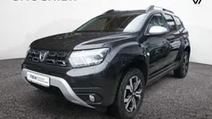 Perlmuttschwarz metallic (schwarz) Gebraucht 2022 Dacia Duster Prestige SUV | 18.800 € (Fairer Preis)