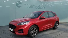 Rot Gebraucht 2023 Ford Kuga ST-Line SUV | 30.210 € (Fairer Preis)