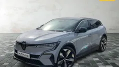 Grau Gebraucht 2022 Renault Mégane Techno Limousine | 28.499 € (Fairer Preis)