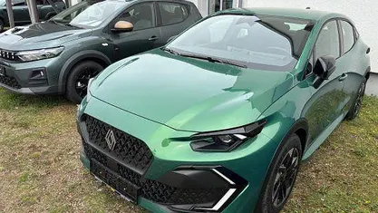 Nieuw Renault Clio V Evolution 114 PK (83 kW) 2026 Rood Sedan