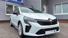 Gletscherweiss Gebraucht 2025 Renault Clio V Evolution Kleinwagen | 18.900 € (Fairer Preis)