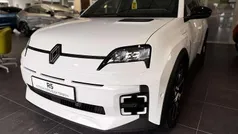 Perlmuttweiß metallic Neu 2025 Renault R5 Urban Kleinwagen | 29.725 € (Fairer Preis)